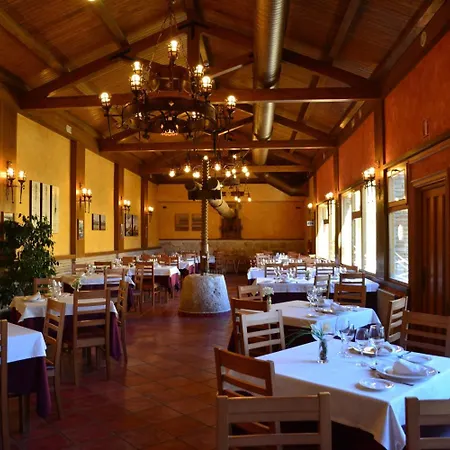 Villa Ferrera Posada Rural-3