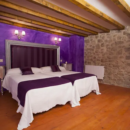 Hotel Rural La Torre de Bisjueces-3