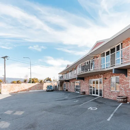 Alexandra Heights Motel-2