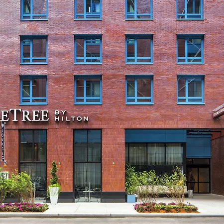 Doubletree By Hilton New York Times Square West-2