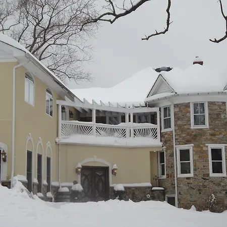 Stone Manor Boutique Inn-2