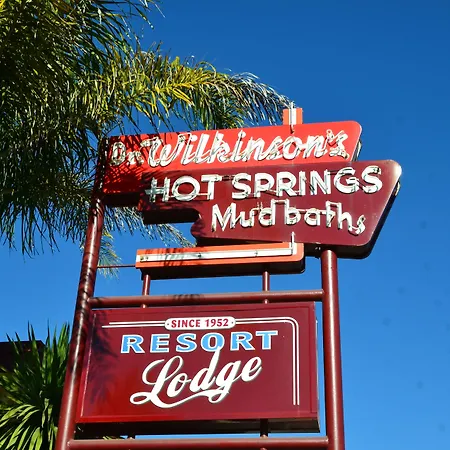 Dr Wilkinsons Backyard Resort And Mineral Springs A Member Of Design Hotels-2