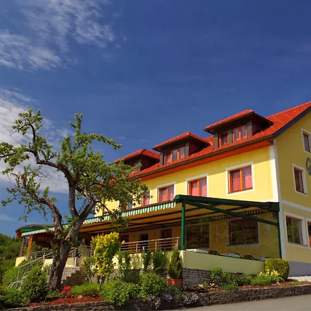 Gasthof zum Moosmann - Familie Pachernigg-3
