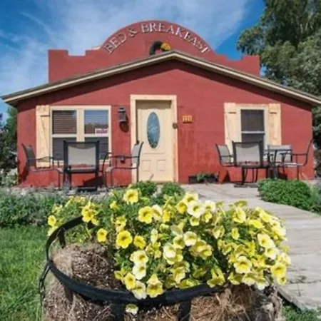 Trail City Bed & Breakfast-2