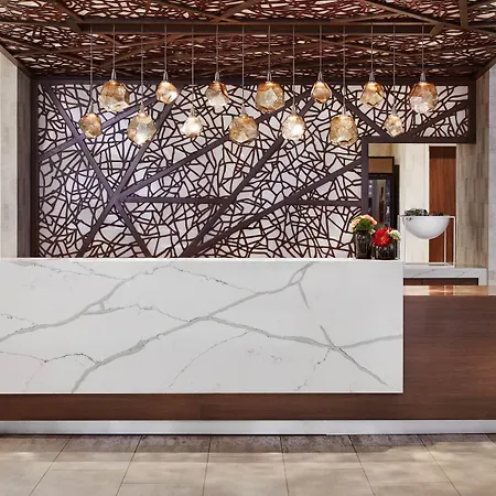 Ac Hotel By Marriott Cincinnati At The Banks-2