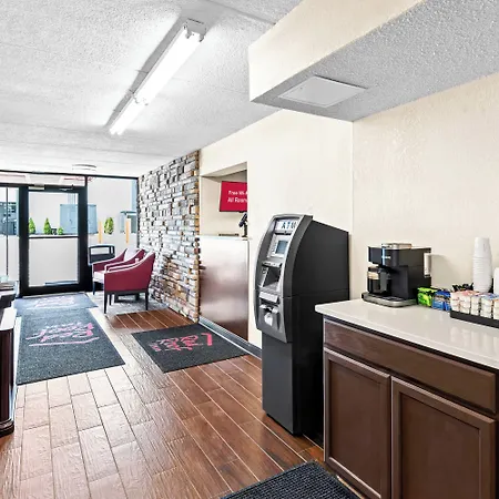 Red Roof Inn Cortland-3