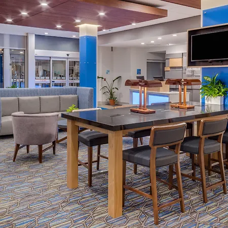 Holiday Inn Express & Suites - Rice Lake By Ihg-3