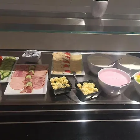 Novina Sleep Inn Herzogenaurach-3