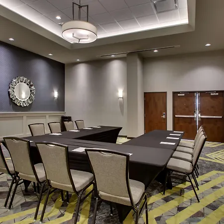 Drury Plaza Hotel Cape Girardeau Conference Center-3