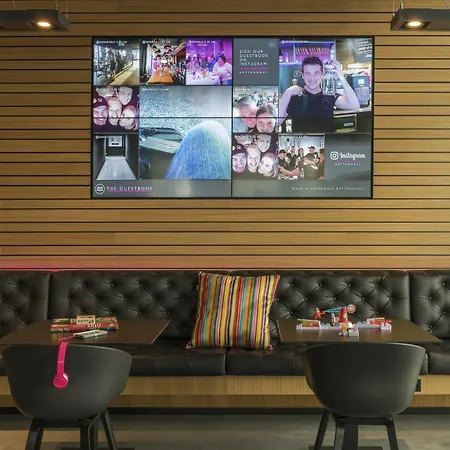Moxy Frankfurt Airport-2