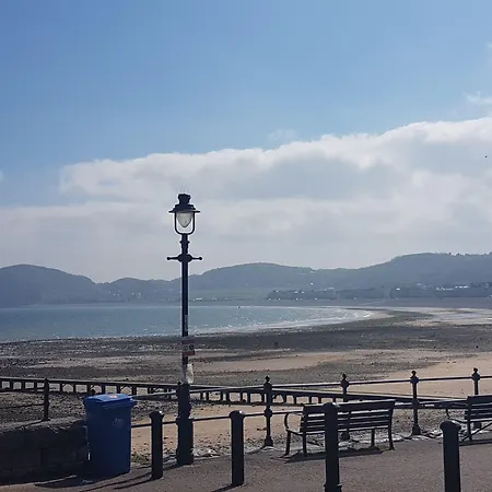 Belmont Llandudno-2