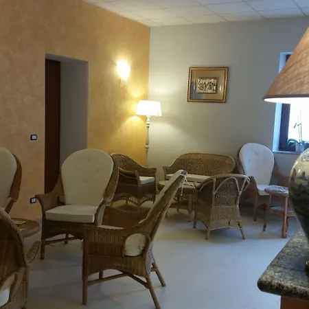 Albergo B&B Antica Trattoria Bacco-2