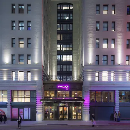 Moxy Nyc Times Square-2