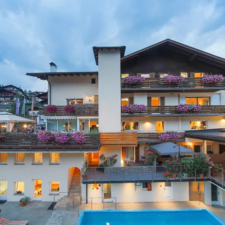 Hotel Berghang-3