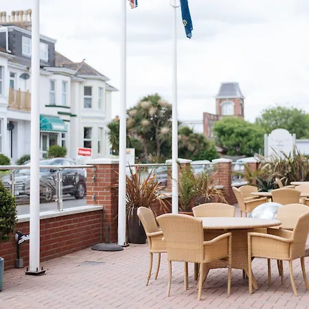 The Queens Hotel-2