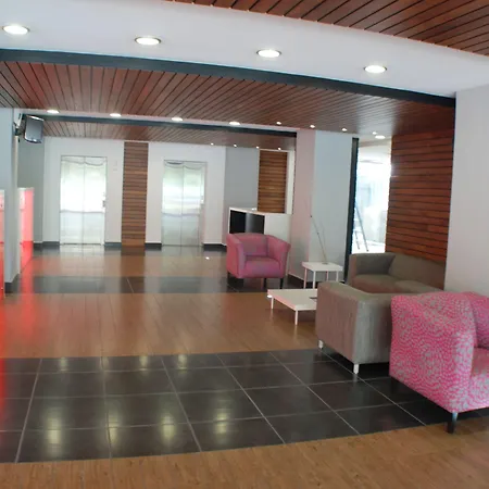 Ramada By Wyndham Acapulco Hotel & Suites-2