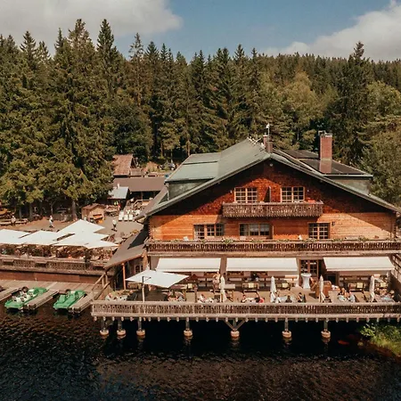 Hotel Am Fichtelsee-3