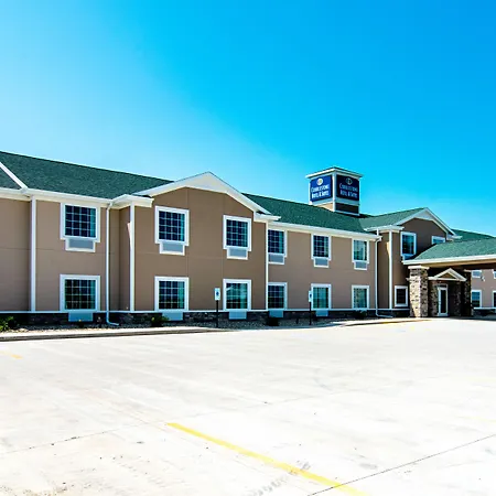 Cobblestone Hotel & Suites - Paxton-3