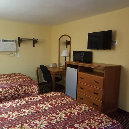 Budget Inn - Keokuk-2