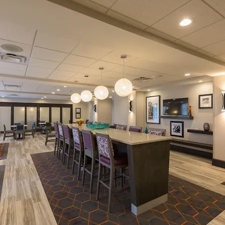 Hampton Inn Hamburg-3