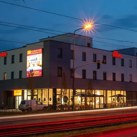 McDreams Hotel Düsseldorf-City-3