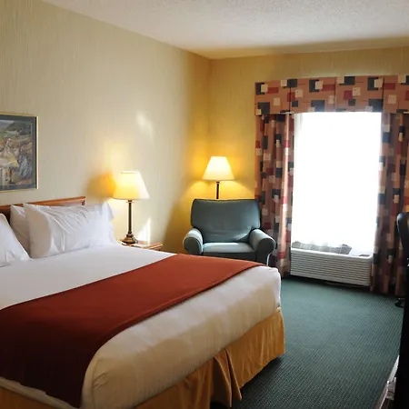 Baymont By Wyndham West Plains-3