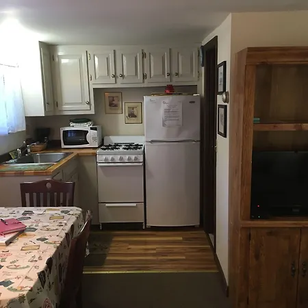 Pine Grove Cottages-3