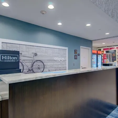 Hampton Inn Boston/Stoughton-3