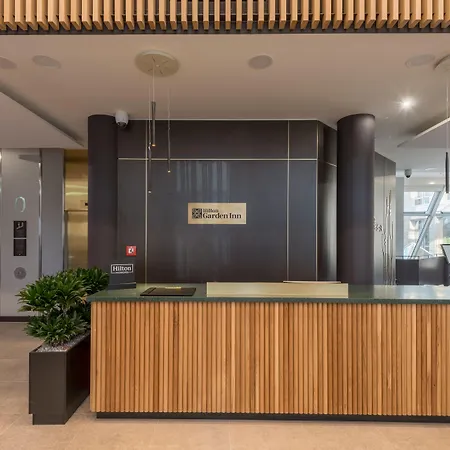 Hilton Garden Inn Frankfurt City Centre-2