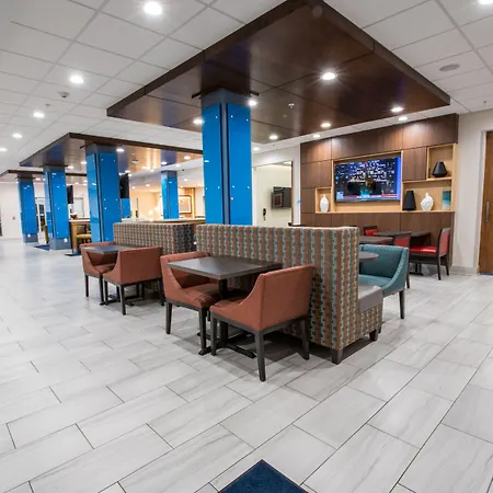 Holiday Inn Express & Suites - Lake Charles South Casino Area By Ihg-2