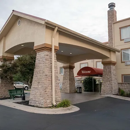 Baymont By Wyndham Springfield I-44-2