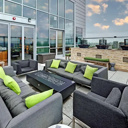 Hilton Garden Inn Chicago Mccormick Place-3