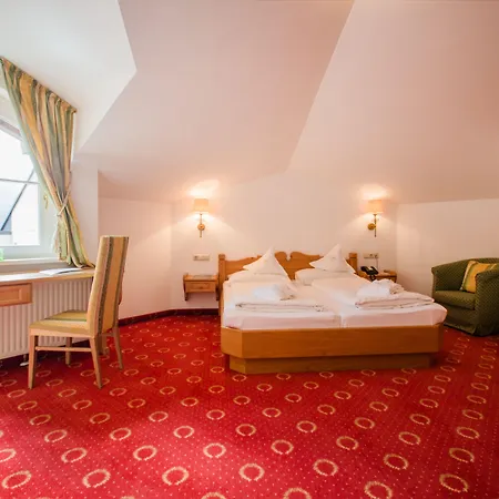 Hotel AlpenSchlössl-3