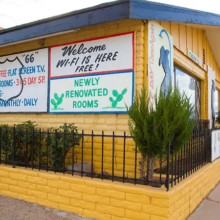 Brad'S Desert Inn-2