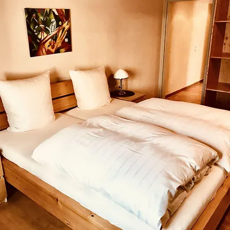 Hotel Weingut Dehren-3