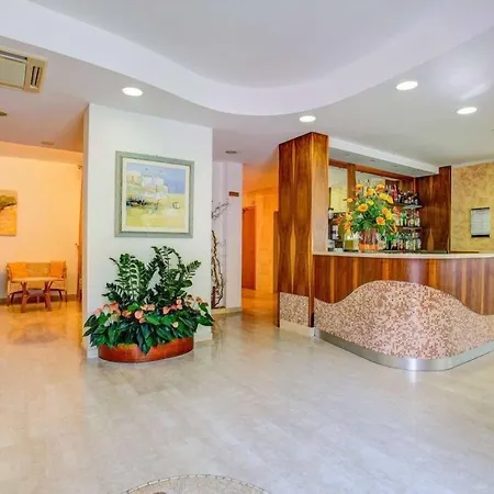 Hotel Majorca-3