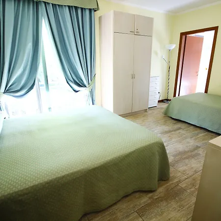 Hotel Siesta-3