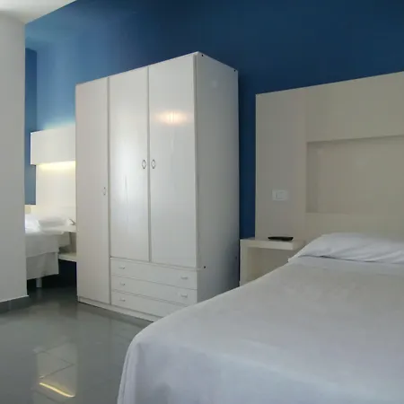Hotel Desire'-2