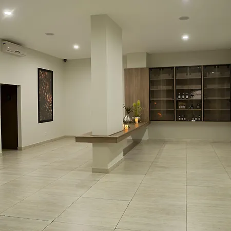 Tryp By Wyndham Varginha Cafe Royal-3