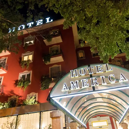 Hotel America-3