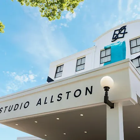 Studio Allston Hotel Boston-3