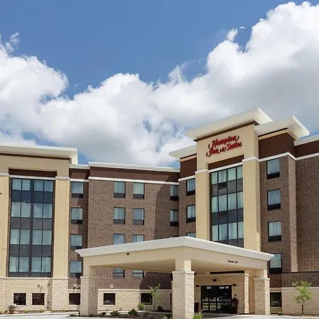Hampton Inn & Suites Burlington-2