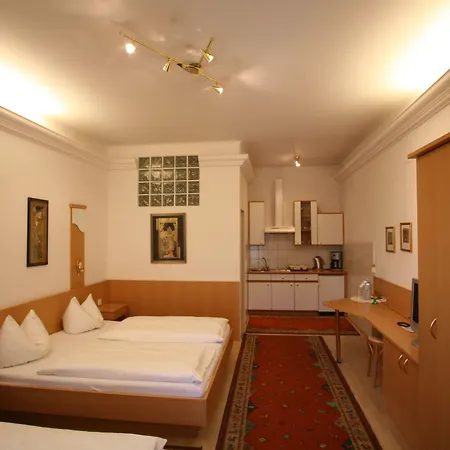 Hotel Liebetegger-Klagenfurt-2