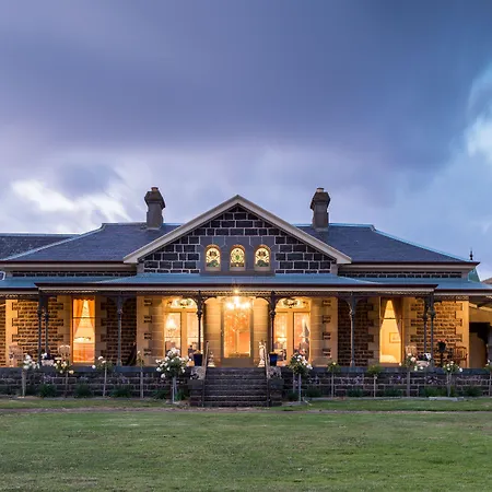 Coragulac House Cottages-2
