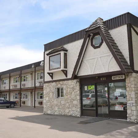 Coachman Inn-3