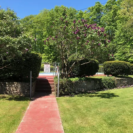Plum Point Lodge-2