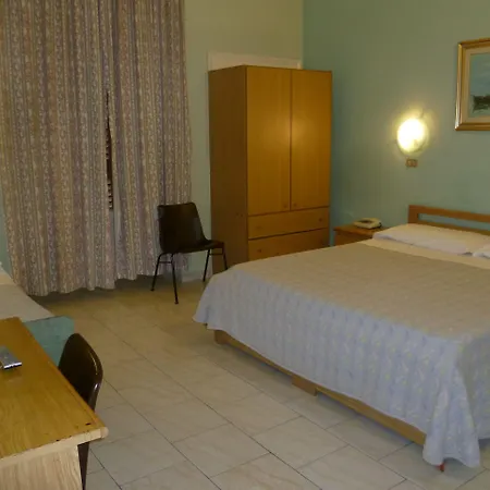 Hotel Pensione Romeo-2