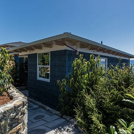Sookepoint Ocean Cottage Resort-3
