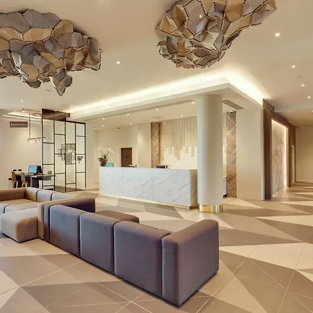 Hilton Garden Inn Doncaster Racecourse-2