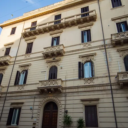 Palermo Gallery-3